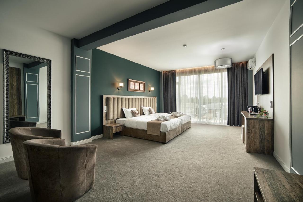 Hotel Nordic Twins & Wellness เรอเดออุตสิ ภายนอก รูปภาพ