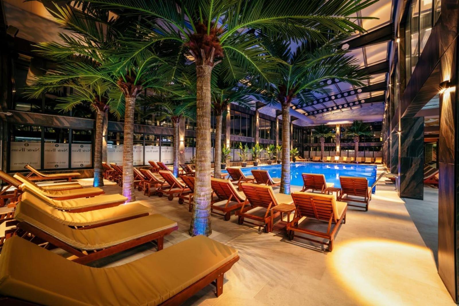Hotel Nordic Twins & Wellness เรอเดออุตสิ ภายนอก รูปภาพ